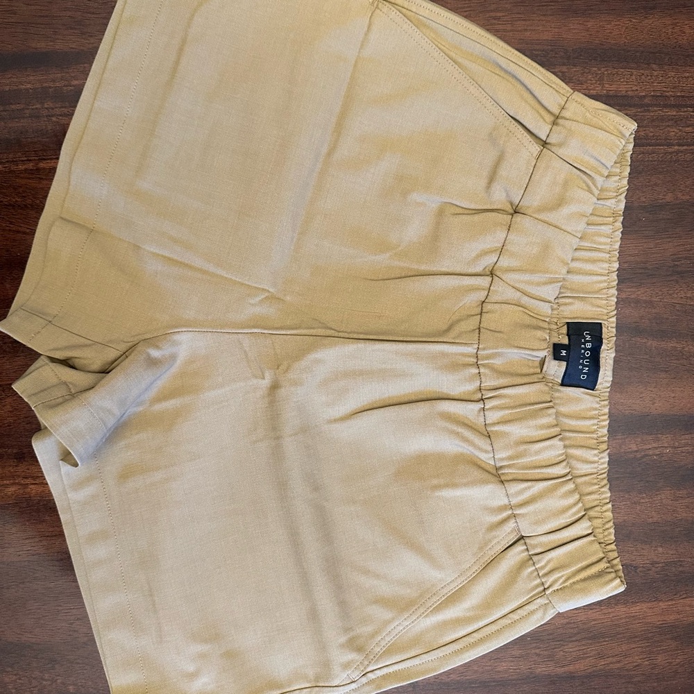 New Unbound Merino Women Travel Shorts
